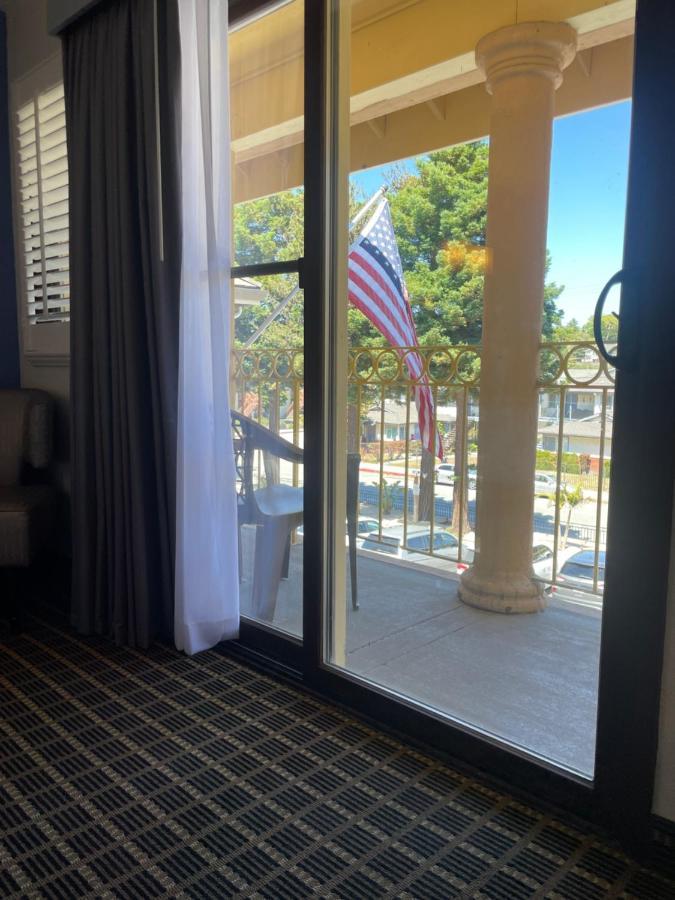 Days Inn&suites 2*