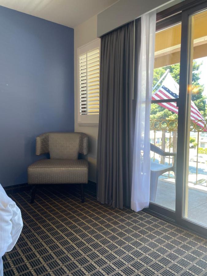 Days Inn&suites 2* Santa Cruz