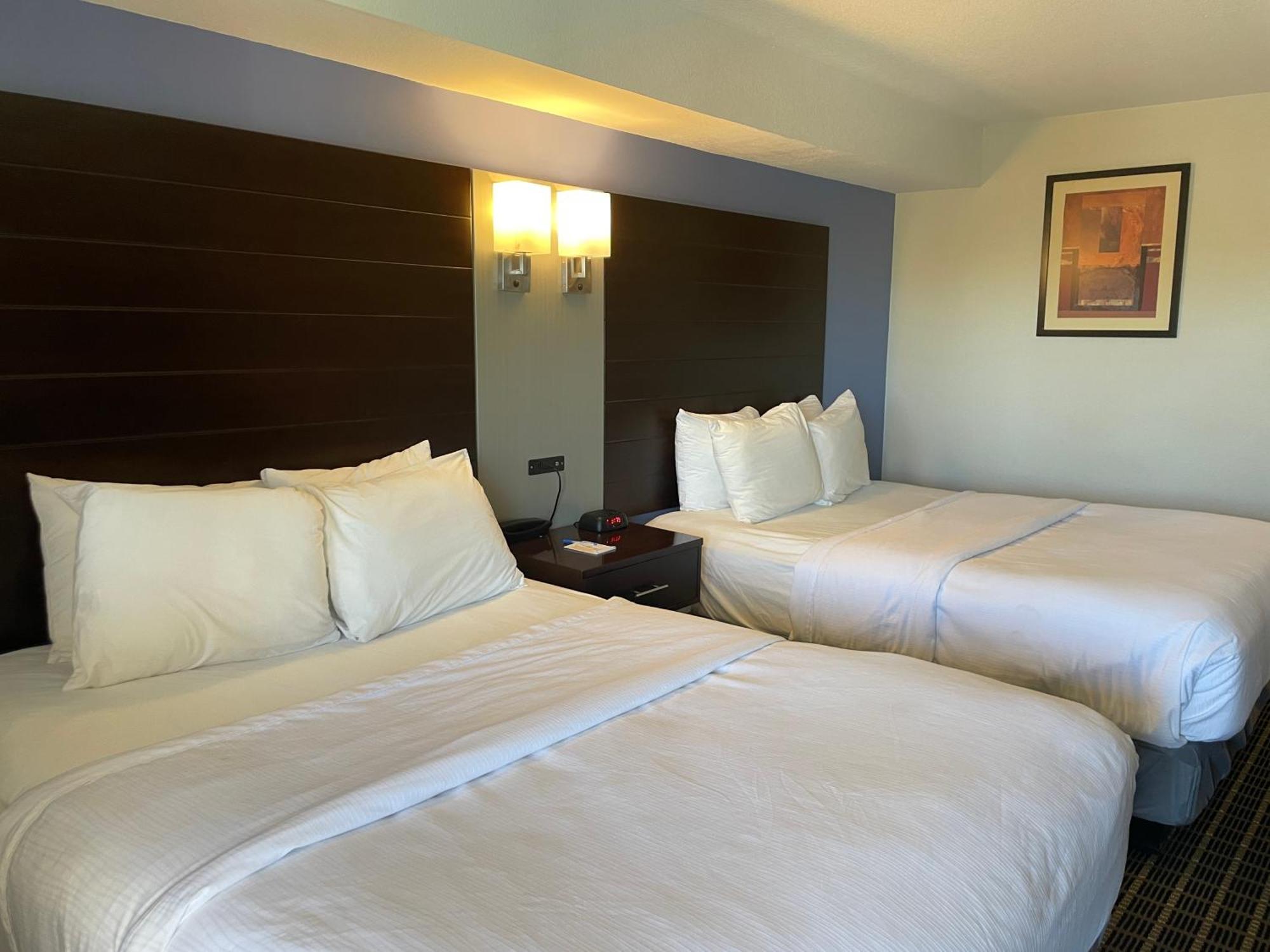 Days Inn&suites 2*