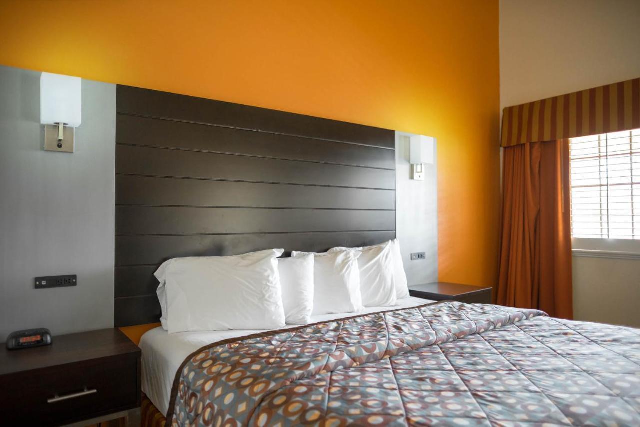 Days Inn&suites 2* Santa Cruz