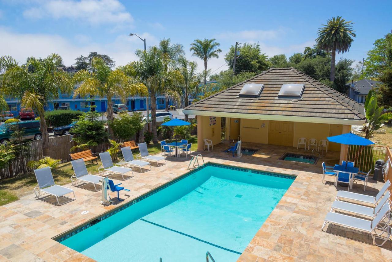 Days Inn&suites 2* Santa Cruz